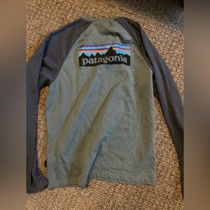 Men’s Patagonia organic cotton long sleeve shirt M blue